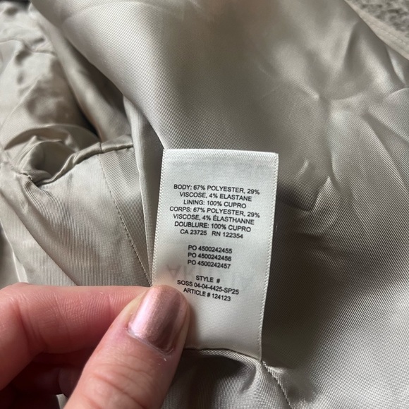 NWT - Wilfred Little Cropped Jacket - (Re)ssential Light | Size 6 - Picture 7 of 10